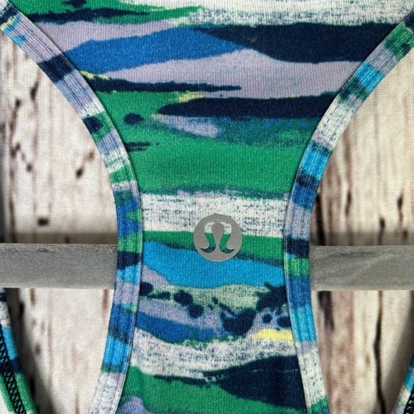 🍋Lululemon Cool Racerback Tank Size 4-6 Seven Wonders Multi Color‎ Blue Green - Picture 2 of 10
